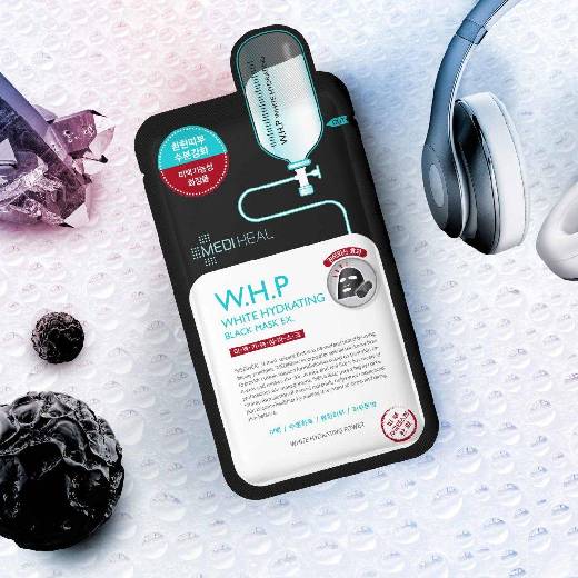 Mediheal Nawilżająco-rozświetlająca czarna maska w płachcie z Węglem Drzewnym 27ml Maseczki Mediheal Nawilżająco-rozświetlająca czarna maska w płachcie z Węglem Drzewnym 27ml Maseczki